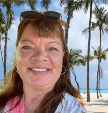 Wie is Karin Groot van KarosaCreations en KarosaDesign